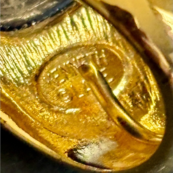 Kenneth Jay Lane Rich Blue Resin Nugget Gold Plated Adjustable Ring Size 5-9 - Picture 14 of 15